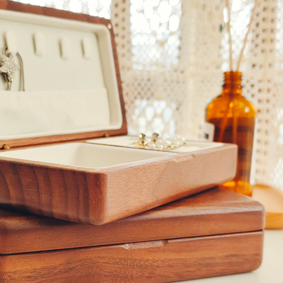 木製ジュエリーボックス イヤリング ブレスレット ネックレス 指輪 アクセサリー 収納 チェリー ウォールナット材 10枚目の画像