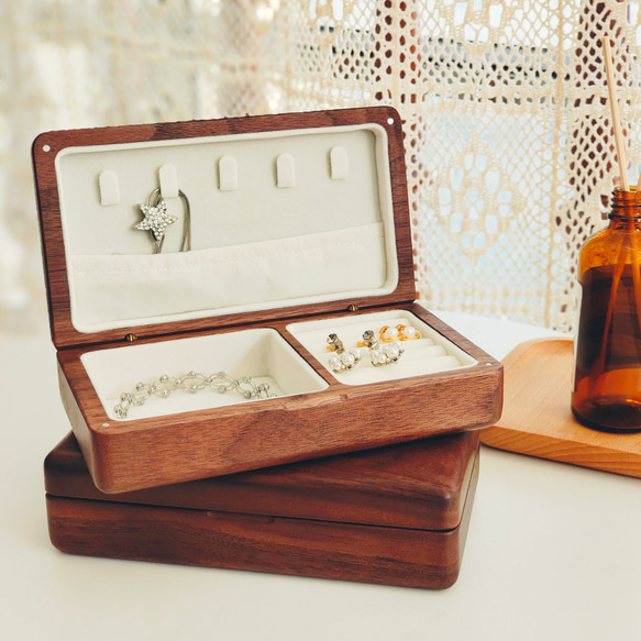 木製ジュエリーボックス イヤリング ブレスレット ネックレス 指輪 アクセサリー 収納 チェリー ウォールナット材 9枚目の画像