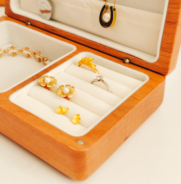 木製ジュエリーボックス イヤリング ブレスレット ネックレス 指輪 アクセサリー 収納 チェリー ウォールナット材 7枚目の画像
