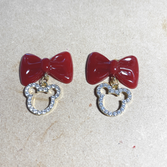 ☆US Disney Parks☆ミニーちゃん ネックレス&リボンピアス ディズニーミニーちゃんネックレス&ピアス すっぱい