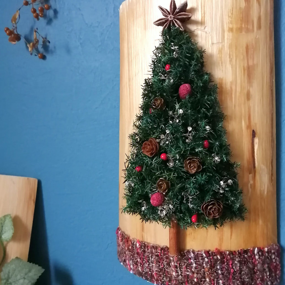 [ 2way ]ヒノキ丸太のはしっこボード＊北欧風クリスマスツリーの壁飾り【完成品】 2枚目の画像