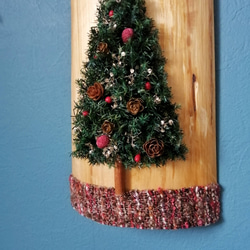 [ 2way ]ヒノキ丸太のはしっこボード＊北欧風クリスマスツリーの壁飾り【完成品】 5枚目の画像