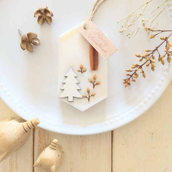 冬の雪山のクリスマスサシェ 1枚目の画像