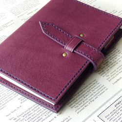 イタリア革の手帳カバー／A6サイズ／紫 4枚目の画像