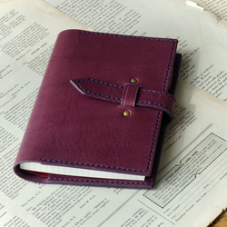 イタリア革の手帳カバー／A6サイズ／紫 2枚目の画像