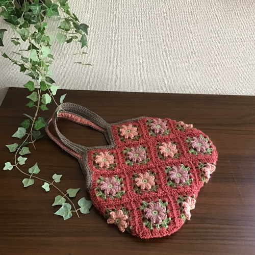 Creema限定】毛糸のお花モチーフバック(ローズ)受注制作 グラニー