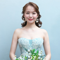 アンジェライヤリング/ピアス(TE-14)|花嫁 ゴールド 白 花 ナチュラル 大ぶり ウエディング 結婚式 披露宴 5枚目の画像