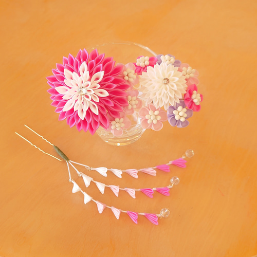 七五三、成人式、卒業式『ピンク系大輪の花髪飾り3点セット』 つまみ  