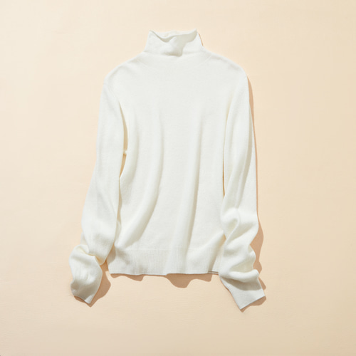 素肌に触れるから 上質がいい。ウール 100％ニット 下着ニット シーム