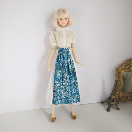 782【momokoDOLL スカート】リバティ花柄青のロングスカート