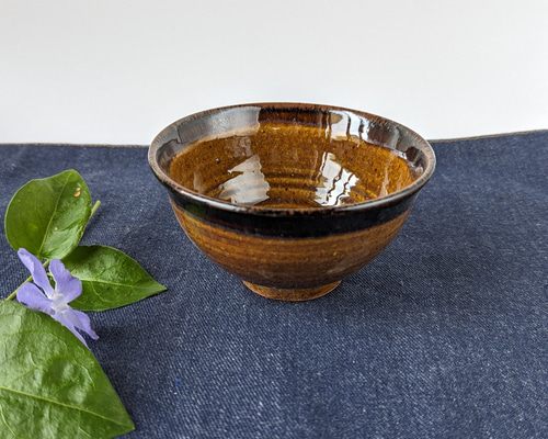 陶器製黄色飯碗2個セット stich06.jpg