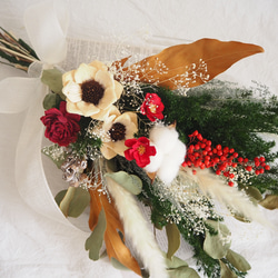 クリスマススワッグ お正月まで飾れる花束 flower swag 2枚目の画像