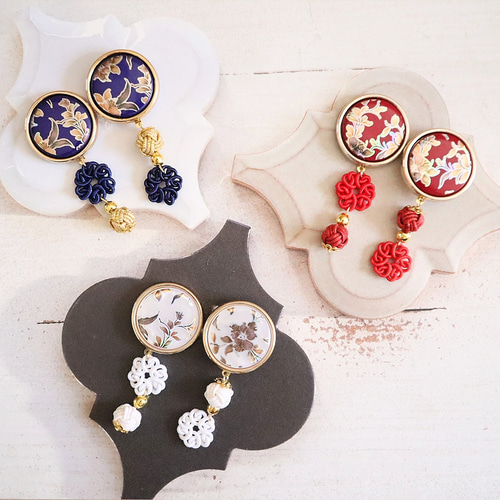 大正ロマン レトロ柄のカボションと水引のピアス 樹脂ピアス