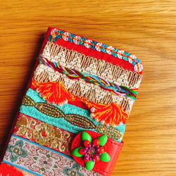 【ほぼ全機種対応】レトロなiPhoneケース  スマホケース 赤のエキゾチックレトロ 手帳型 iPhone15 2枚目の画像
