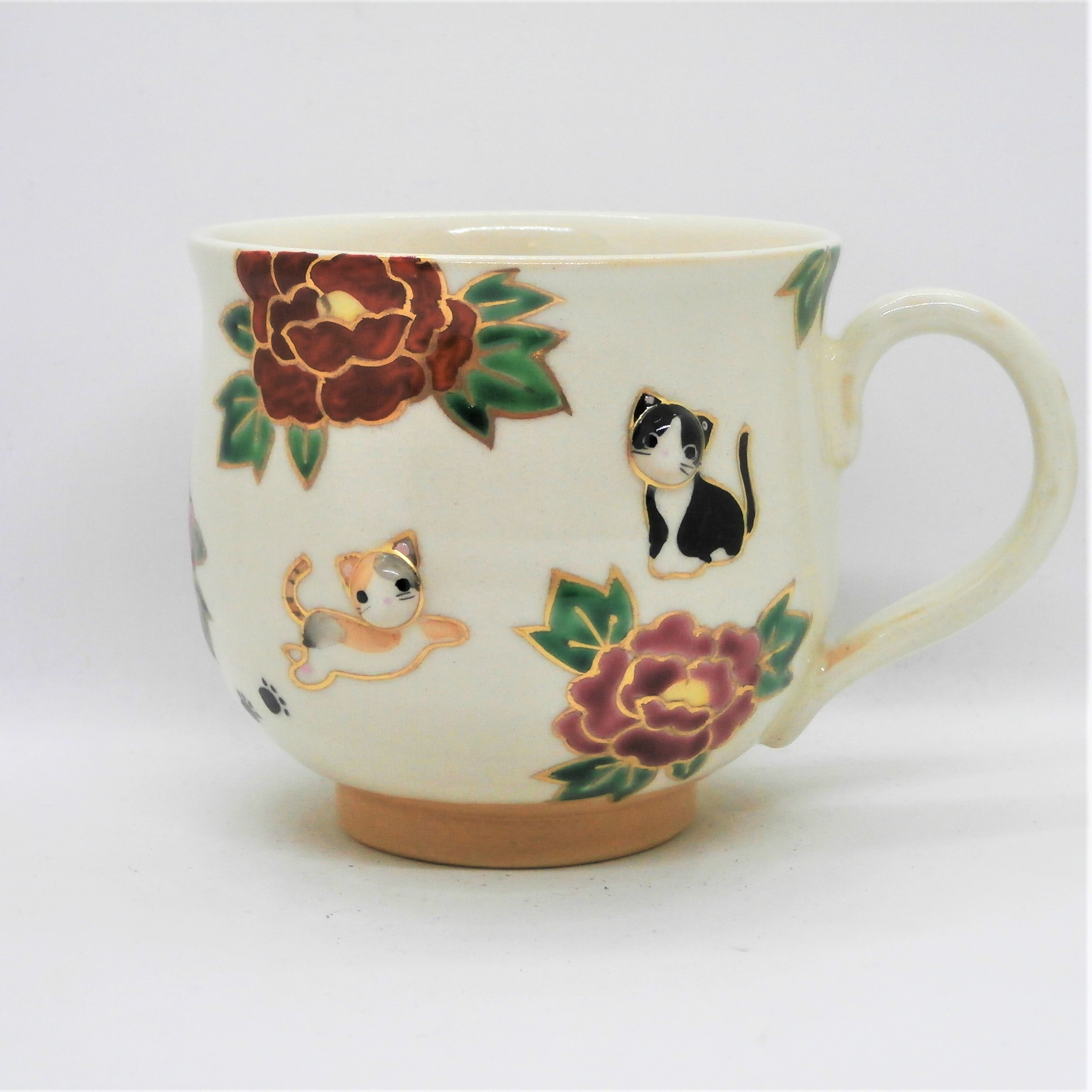 ''PUKKURI''マグ「牡丹に猫」京焼・清水焼　京都　伝統工芸品　清水焼　ねこ　ボタン