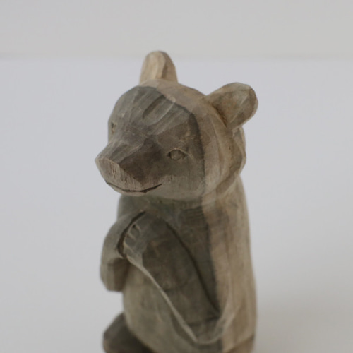 1点。天然無垢ウッド 手彫り木彫りART “祈りのくま” 置物 インテリア