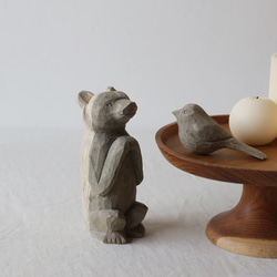 1点。天然無垢ウッド 手彫り木彫りART “祈りのくま” 置物 インテリア
