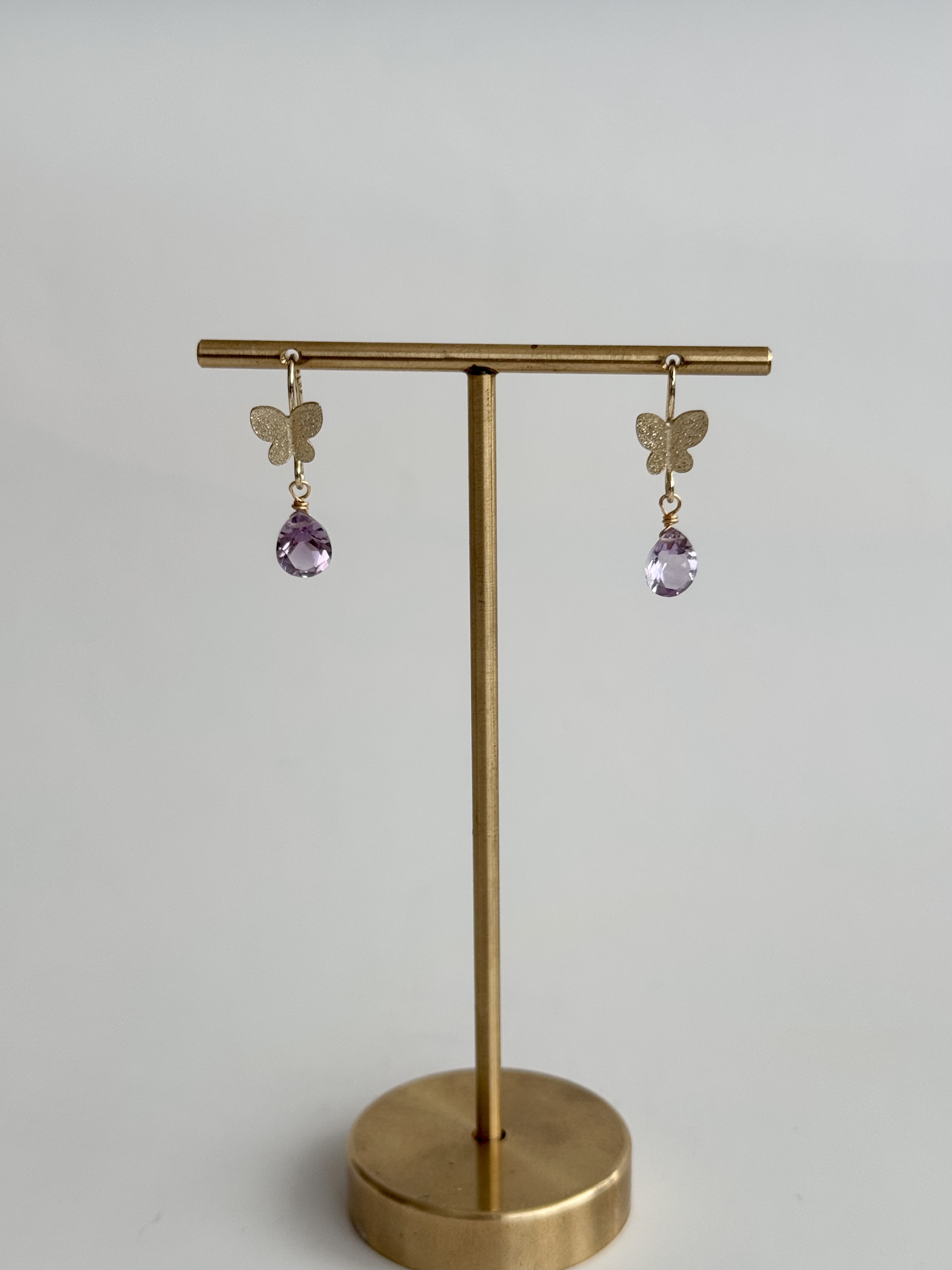 〈14kgf〉アメジストのバタフライピアス