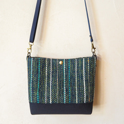 【SALE】秋色ミックスツイード調手織り布のポシェット（藍色） 2枚目の画像