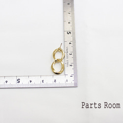 [2 件] 鍊式雙環耳環 [金色] -mt-3793 [銀柱，無扣] 第3張的照片