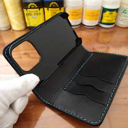 オーダー】スティングレイで作る手縫いのスマホケース iPhone