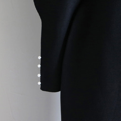[精美3D設計◎] WHOLEGARMENT 鬱金香線條洋裝 [黑色] 第12張的照片