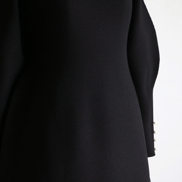 [精美3D設計◎] WHOLEGARMENT 鬱金香線條洋裝 [黑色] 第9張的照片