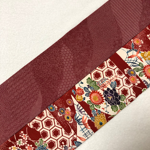 149号 半幅帯 正絹 リバーシブル 紅型×江戸小紋 赤系 ☆新品の