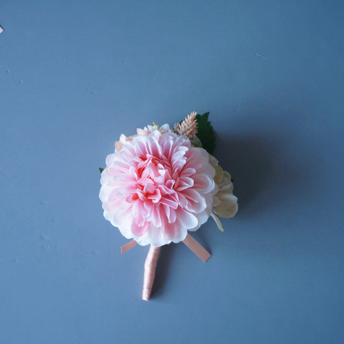 ブーケ アーティフィシャルフラワー10月の秋婚に 華やかピンクのダリア