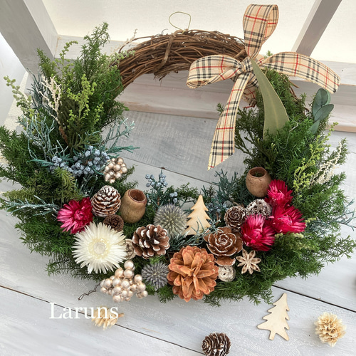 ホプシー心踊るクリスマスリース大きめ（完成品）