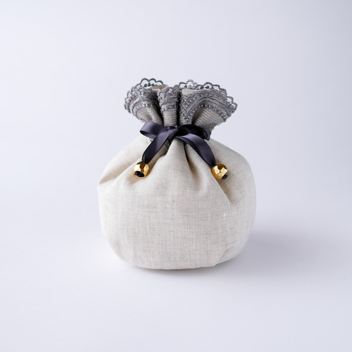 ラッピング無料》ふんわりスノーボール巾着ポーチのクリスマスコフレ