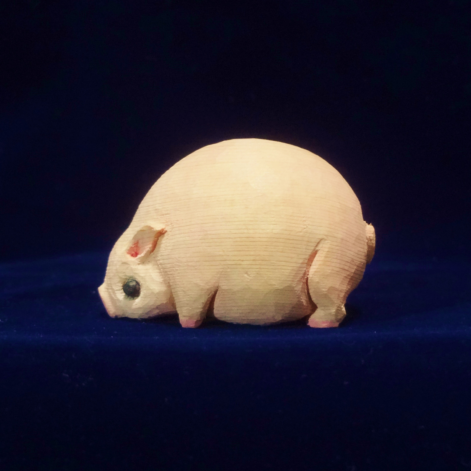 木彫刻 アート『 ぶた 』 豚 動物 芸術 アート ハンドメイド 松 手彫り