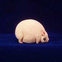 木彫刻 アート『 ぶた 』 豚　動物　芸術 アート ハンドメイド 松 手彫り 彫刻 2枚目の画像