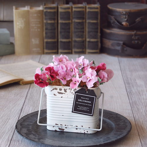 フラワーアレンジメント　ハンドメイド　造花　カート型ポット　ブリキ　アンティーク フラワーアレンジメント ハンドメイド 造花 カート型ポット