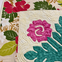 Hawaiian quilt ロケラニのタペストリー 7枚目の画像