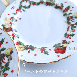 【受注制作】キラキラ煌めくクリスマスリース16.6cmプレート（ケーキ皿、取皿、丸皿）アヒル　ヒイラギ 2枚目の画像