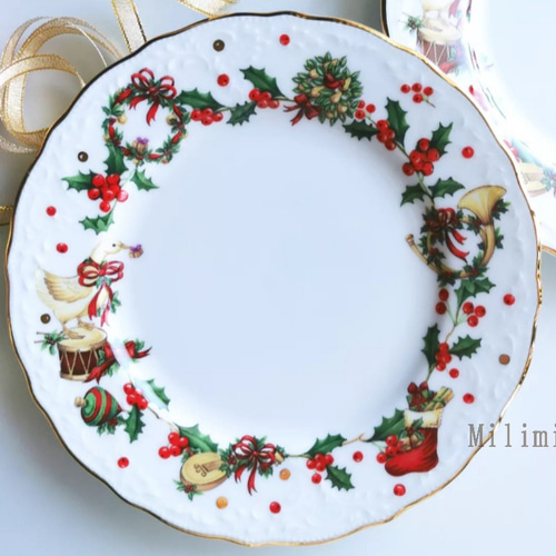 キラキラ煌めくクリスマスリース16.6cmプレート（ケーキ皿、取皿