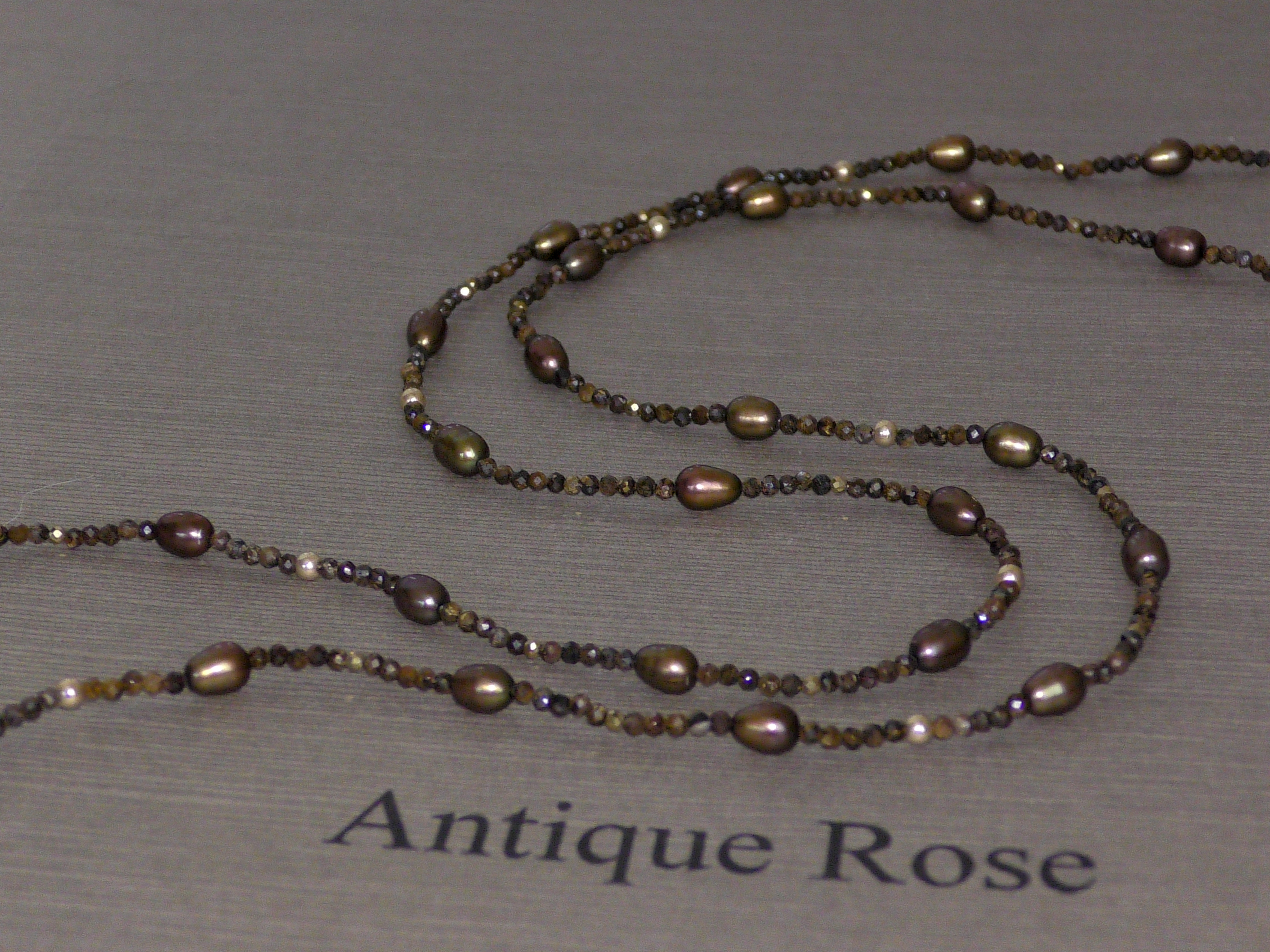 ❮再販❯天然石★ 淡水パール　ブロンザイト　 ロングネックレス