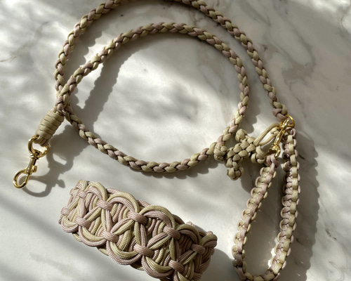 パラコードリード　カフェリード　ゴールド金具&ゴールドメタルフラワーNo.134 パラコードリードカフェリードゴールド金具&ゴールドメタルフラワーNo.134