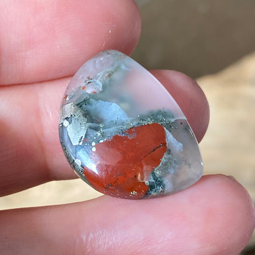 レア♢Congoブラッドストーン with パイライト/マーカサイト in