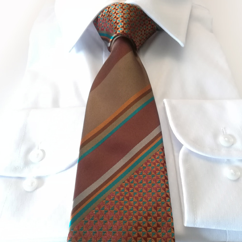 幾何学模様とストライプのネクタイ-- Geometric and Stripe necktie ...