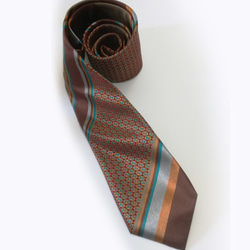 幾何学模様とストライプのネクタイ-- Geometric and Stripe necktie 3枚目の画像