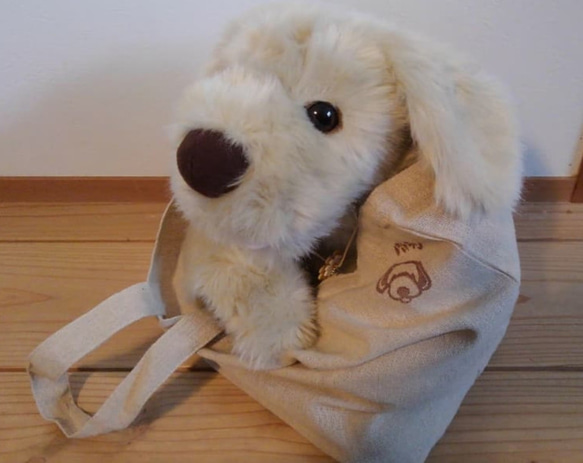 感動する抱き心地。命の重みを感じるぬいぐるみ・パトラン（ベージュ）/ペットロス/ゴールデンレトリバー/リアル/犬 お座りの状態 感動する抱き心地 パトラン パトランは