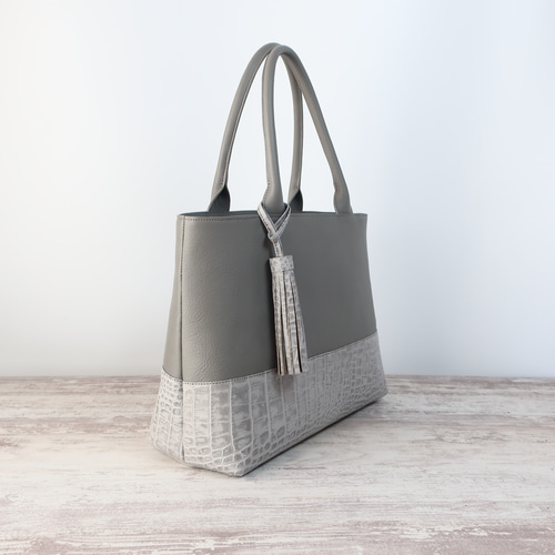 【美品✨超希少】WEL 象革 トートバッグ A4可 チャーム 自立 グレー よこ長トートbag・丸手紐ver☆彡グレー・A4サイズ・受注製作/お