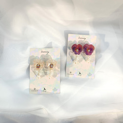 耳環 三色堇 樹脂 珍珠 醫療鋼耳針 純銀 耳夾 禮物 禮盒 生日 第7張的照片