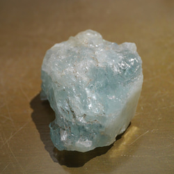 天然石アクアマリン約11g最大幅約30ｍm(ブラジル産)結晶原石鉱物ちょこっと虹入りラフ[aqm-221022-01] 18枚目の画像