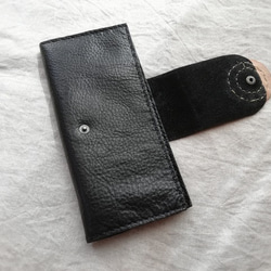 simple wallet　ブラック✗ナチュラル　オイルシュリンクレザー 5枚目の画像