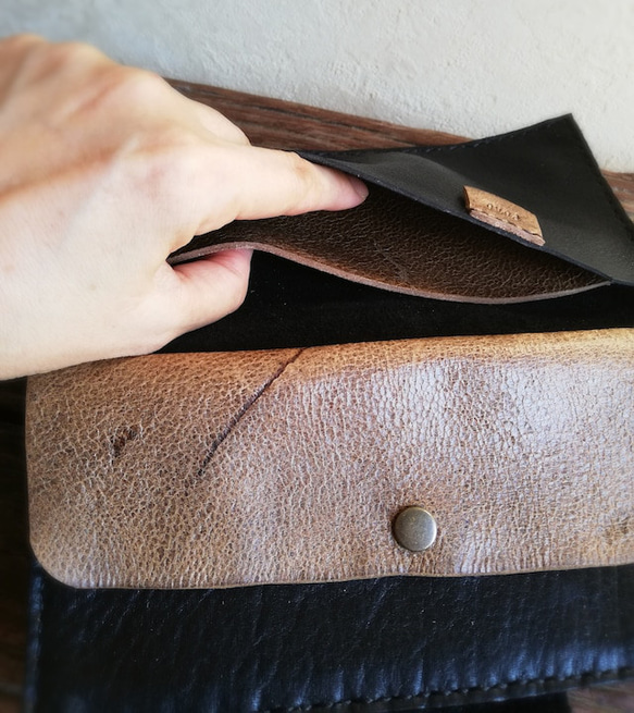 simple wallet　ブラック✗ブラウン　オイルシュリンクレザー 12枚目の画像