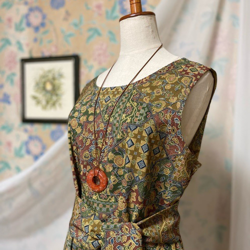 レトロな小紋 Aラインワンピース&リボンベルト 着物リメイク