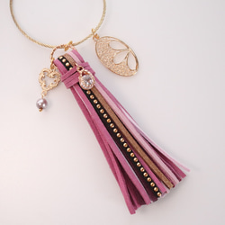 カメリア／リーフ タッセルチャーム✩バッグチャーム バッグチャーム